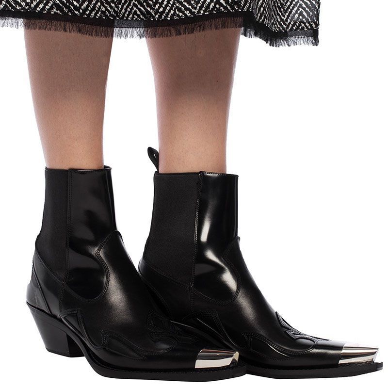 Trendy leather ankle boots - Image 4