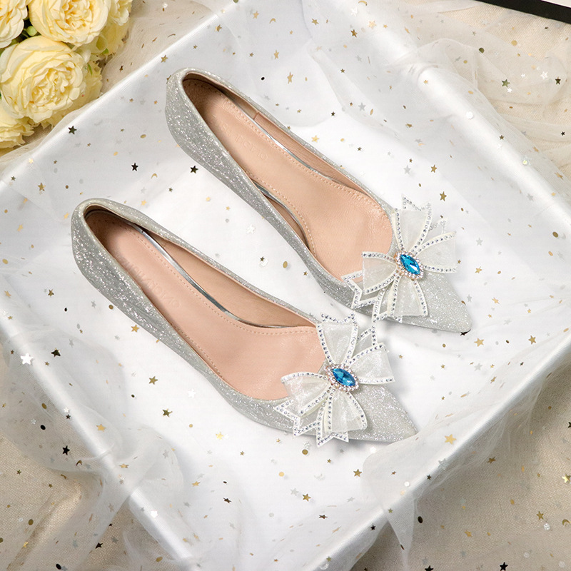 French Wedding Shoes Hexiu Wedding Dress In Silver - Image 5